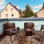 Gr