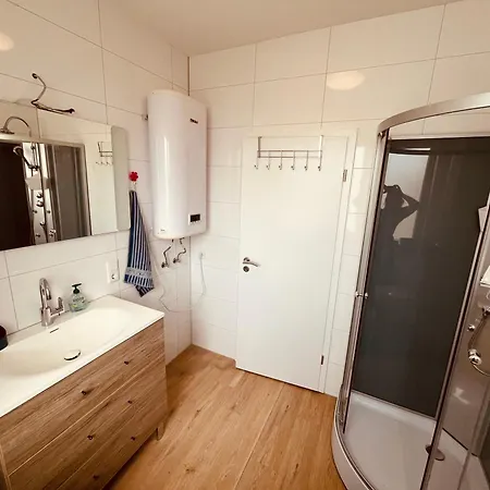 Gr Apartament Troisdorf